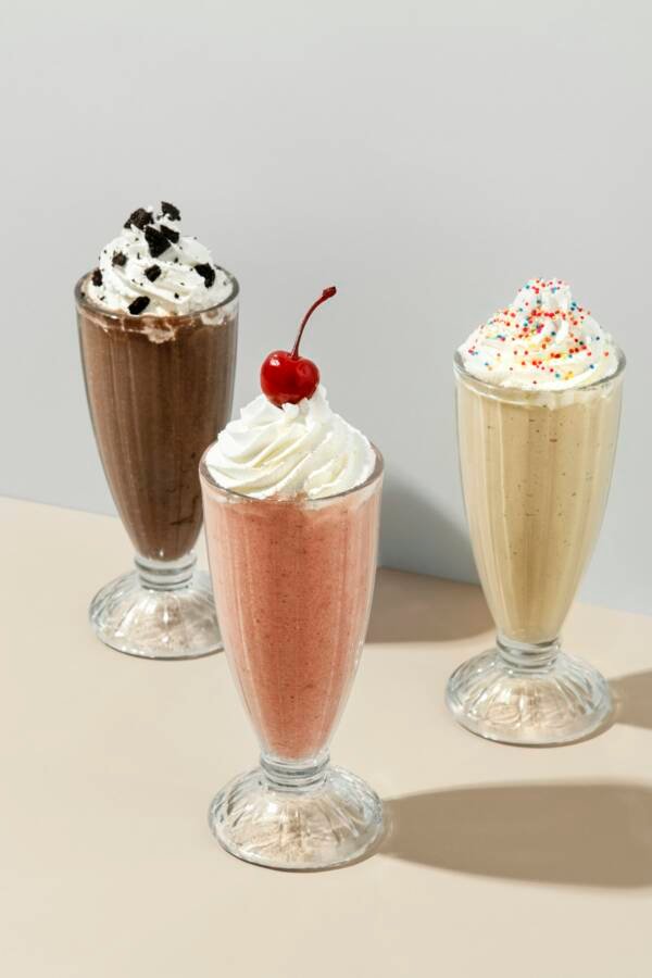 Mixed flavor milkshakes at a cafe